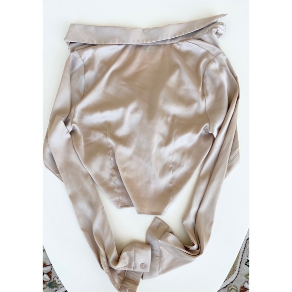 Satin Blush Twist Front Crop Top XS - Picture 2 of 2